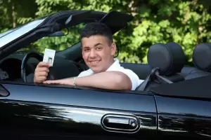 Cmo pods recuperar tu licencia de conducir en Miami y evitar multas?