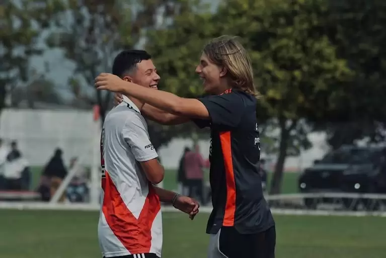 Bastin Demichelis y Valentino Lpez, una amistad inesperada. (Foto: @bastian_demichelis/Instagram)