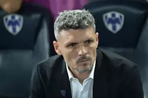Fernando Ortiz, ex DT de Monterrey, el preferido de Riquelme