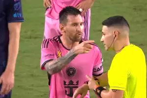 El video del enojo de Messi contra el rbitro: "Sos un mala leche"