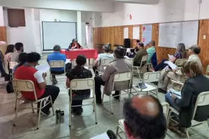 Curso DSI: Interesantes reflexiones sobre la comunidad poltica
