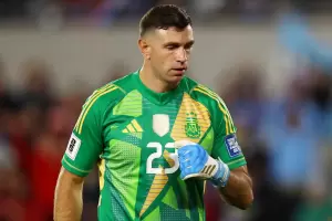 Dibu Martnez mostr su nuevo corte de pelo y enloqueci a los fans