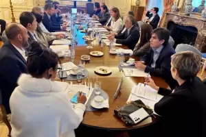 Gobernadores de las provincias mineras ya estn en Londres en busca de inversiones