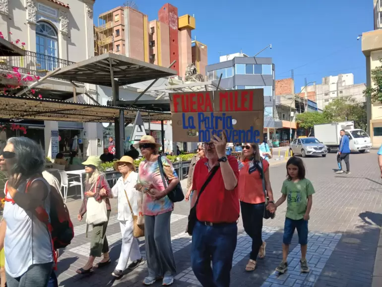 Jubilados marcha por el centro