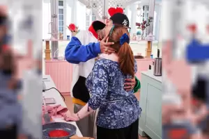 El beso de L-Gante y Andrea del Boca en Bake Off revolucion las redes