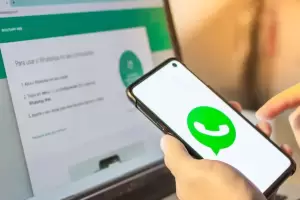 Qu es y cmo funciona el modo super nocturno en WhatsApp?
