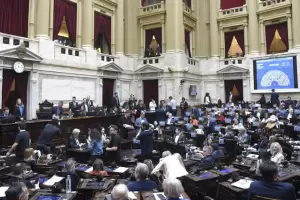 La oposicin convoc a una sesin para modificar la ley de DNU