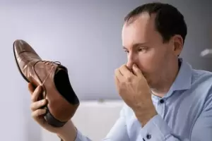 Truco casero: Elimina el mal olor de tu calzado con solo 1 ingrediente de cocina