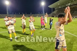 Policial gole 7-0 a Olimpia de Icao en el debut de la Zona 10 del Regional