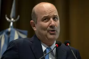 El Gobierno elimin un trmite "absurdo" para el transporte de cargas