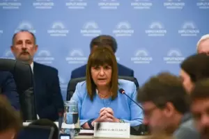 El Gobierno va por el Presupuesto con la presencia de Patricia Bullrich