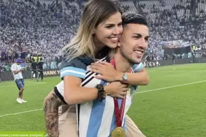 Paredes y su esposa revelaron que su tercer hijo se llamar como un jugador de la Seleccin