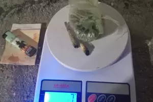 Los encontraron con porros en Las Mil Viviendas