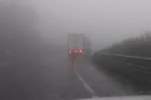 Cuesta del Totoral  y Ruta n 64 con neblina y llovizna