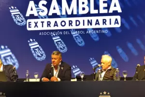 La AFA realizar su Asamblea en medio de la polmica: qu pasar con la reeleccin de Tapia