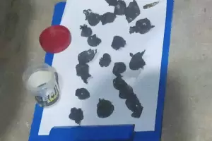 Secuestraron 16 envoltorios de marihuana en Capital