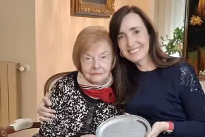 Villarruel se reuni con Isabel Martnez de Pern por el Da de la Lealtad