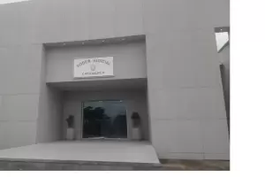 Docente imputado por delitos de abuso agravado declar y neg los hechos