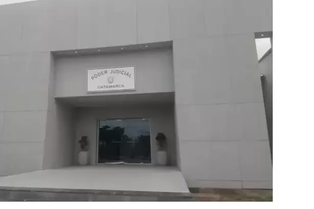 Lo golpe� por una publicaci�n en redes y termin� condenado