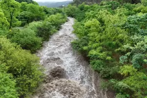Turbiedad en el ro El Tala afect el servicio en zona oeste