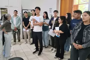 Estudiantes de Recreo visitaron el laboratorio de aceites y grasas del INTA