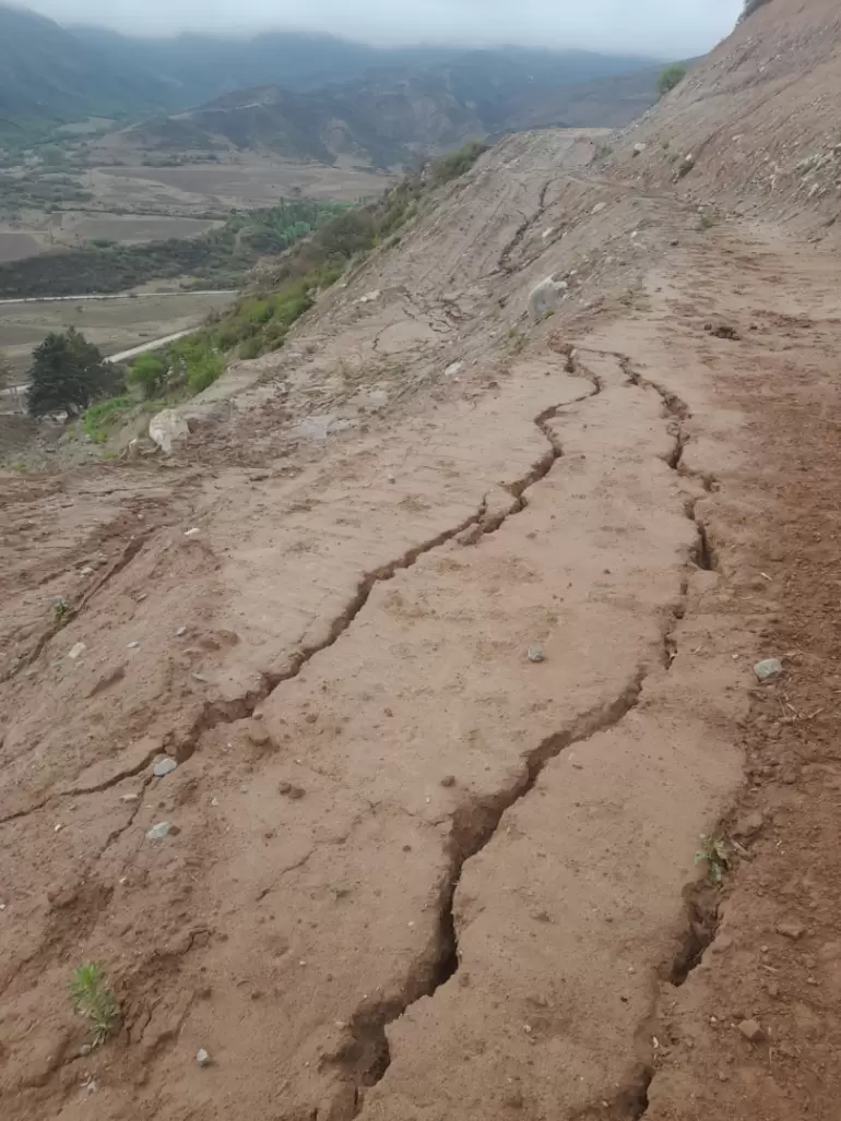 aconquija grietas nuevas