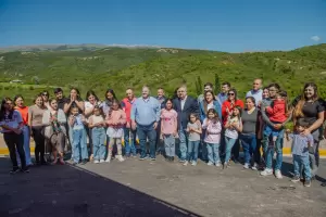 Ms vecinos accedieron a su vivienda propia en Las Juntas