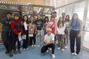 Alumnos de la escuela secundaria N 76 visitaron la Fbrica Artesanal de Alfombras