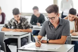 Cmo obtener las becas para ir a Yale en Estados Unidos