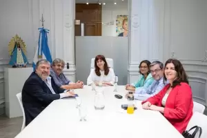 Cristina se reuni con Corpacci y los precandidatos del PJ: "Buscaremos la unidad del peronismo"