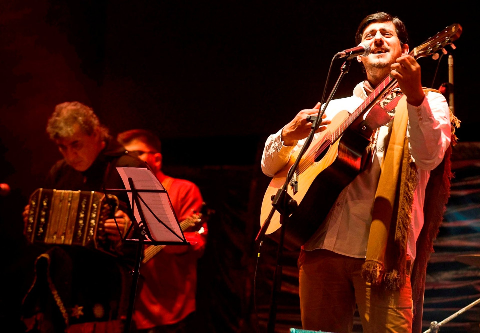 Cololo Cololo Macedo lleva su canto este fin de semana a Santa Fe - La Unión ...