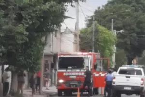 Se incendi una vivienda en Valle Viejo