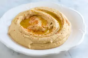 Paso a paso: Cmo hacer hummus de garbanzos?
