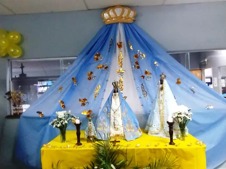 virgen visita instituciones