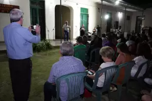 Se viene la velada cultural del D�a de la Tradici�n