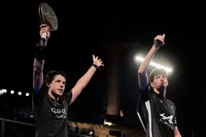 Agustn Tapia y Arturo Coello campeones del Dubai Premier Pdel P1