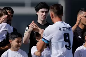 Deportivo Riestra pidi disculpas tras el debut del influencer Spreen