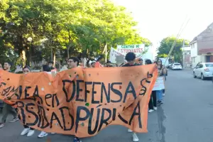 Tercera Marcha Universitaria: "Denunciamos el silencio de las autoridades de la UNCA"