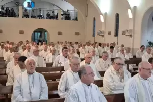 Mons. Urban seguir presidiendo la Comisin de Salud de la CEA