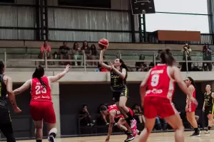 Montmartre vuelve a la ruta: las Cuervas viajan a Santiago