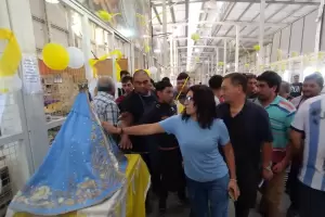 La Virgen visita el predio del Mercado de Abasto