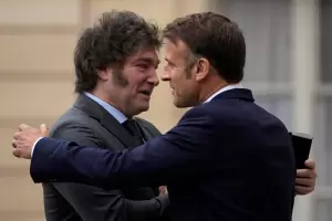 Argentina refuerza su alianza con Francia: acuerdos clave en defensa y minera