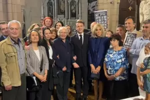 Macron particip de un homenaje a las vctimas de la dictadura