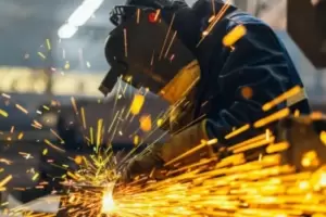 Cunto cobra un obrero metalrgico en noviembre de 2025