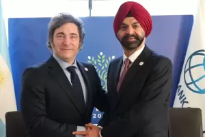 Argentina asegura financiamiento rcord del Banco Mundial y el BID