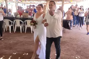 No cualquiera:  fan�tica eligi� como padrino de bodas a Sergio Galleguillo