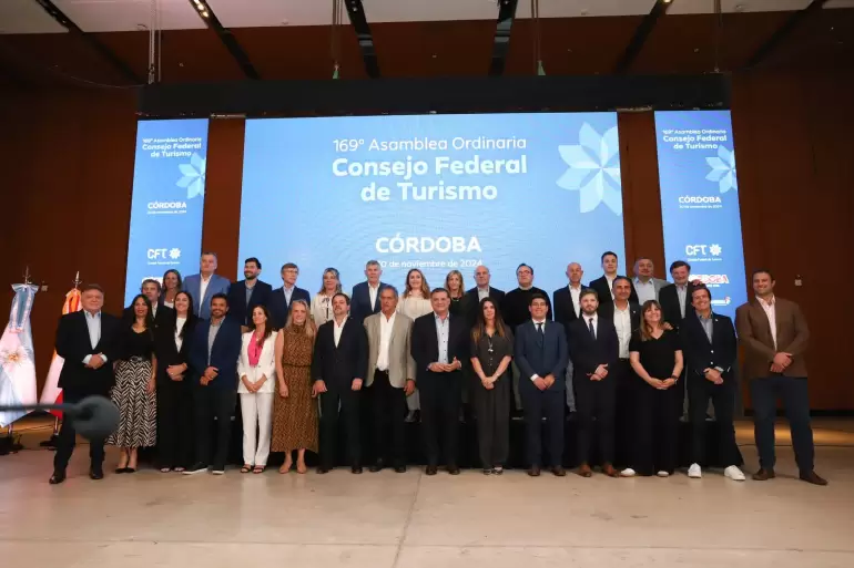 INPROTUR present el documental ruta 40 que recorre Santa Mara y Beln