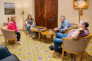 Gobierno y gremios estatales analizaron la factibilidad del bono de fin de ao