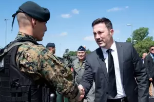 El Gobierno avanza en la compra de submarinos franceses