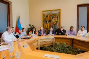 Municipios en crisis buscan que la Provincia les financie el dficit